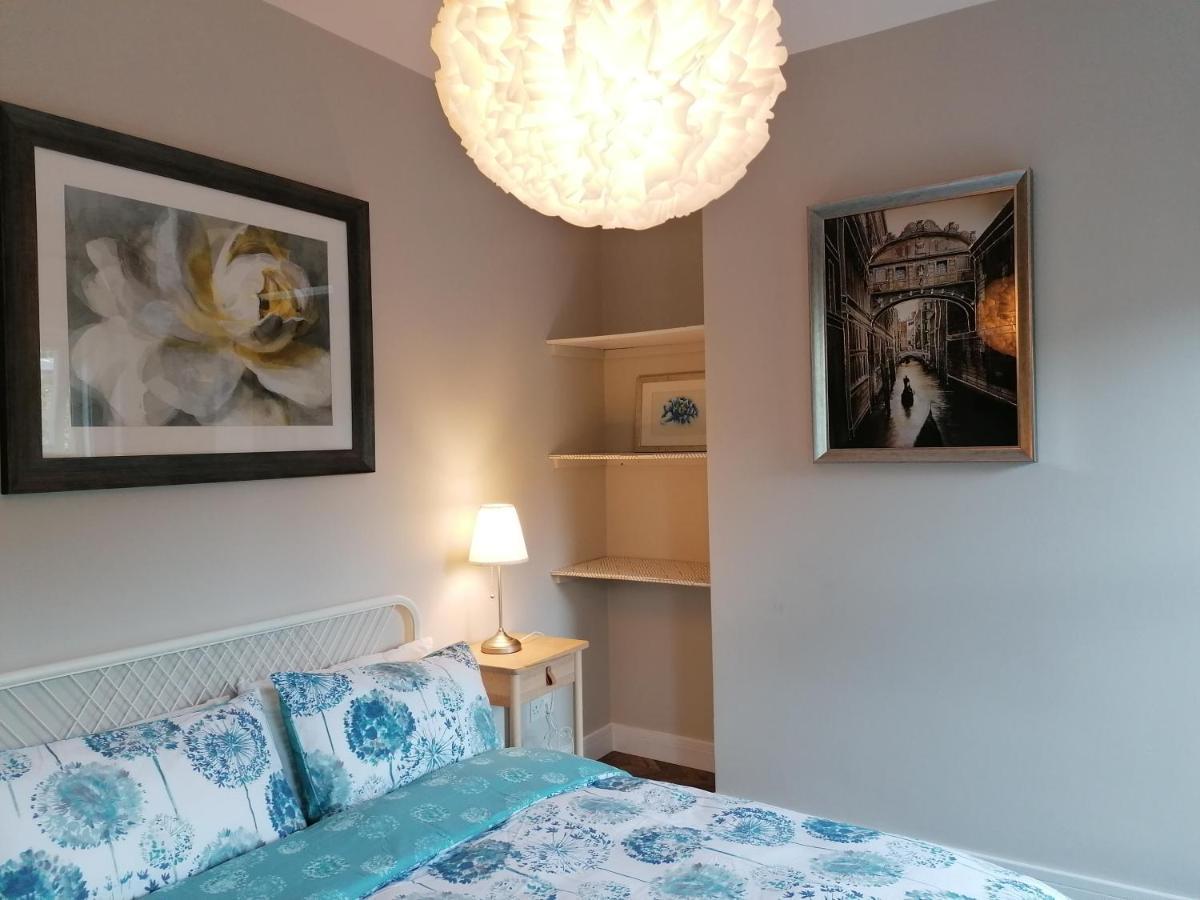 Queens Quarter Holiday Homes (Adults Only) بلفاست المظهر الخارجي الصورة