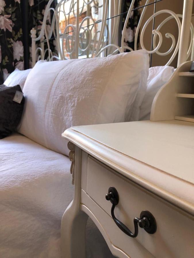 Queens Quarter Holiday Homes (Adults Only) بلفاست المظهر الخارجي الصورة