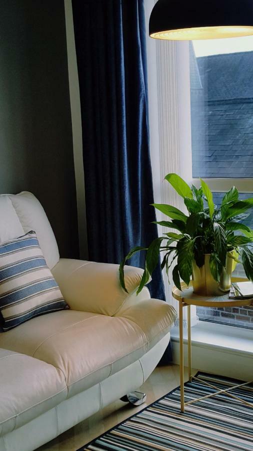 Queens Quarter Holiday Homes (Adults Only) بلفاست المظهر الخارجي الصورة