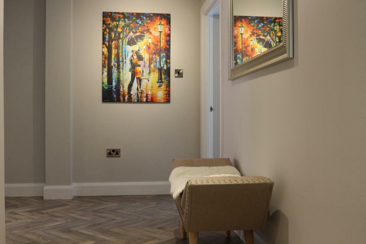Queens Quarter Holiday Homes (Adults Only) بلفاست المظهر الخارجي الصورة