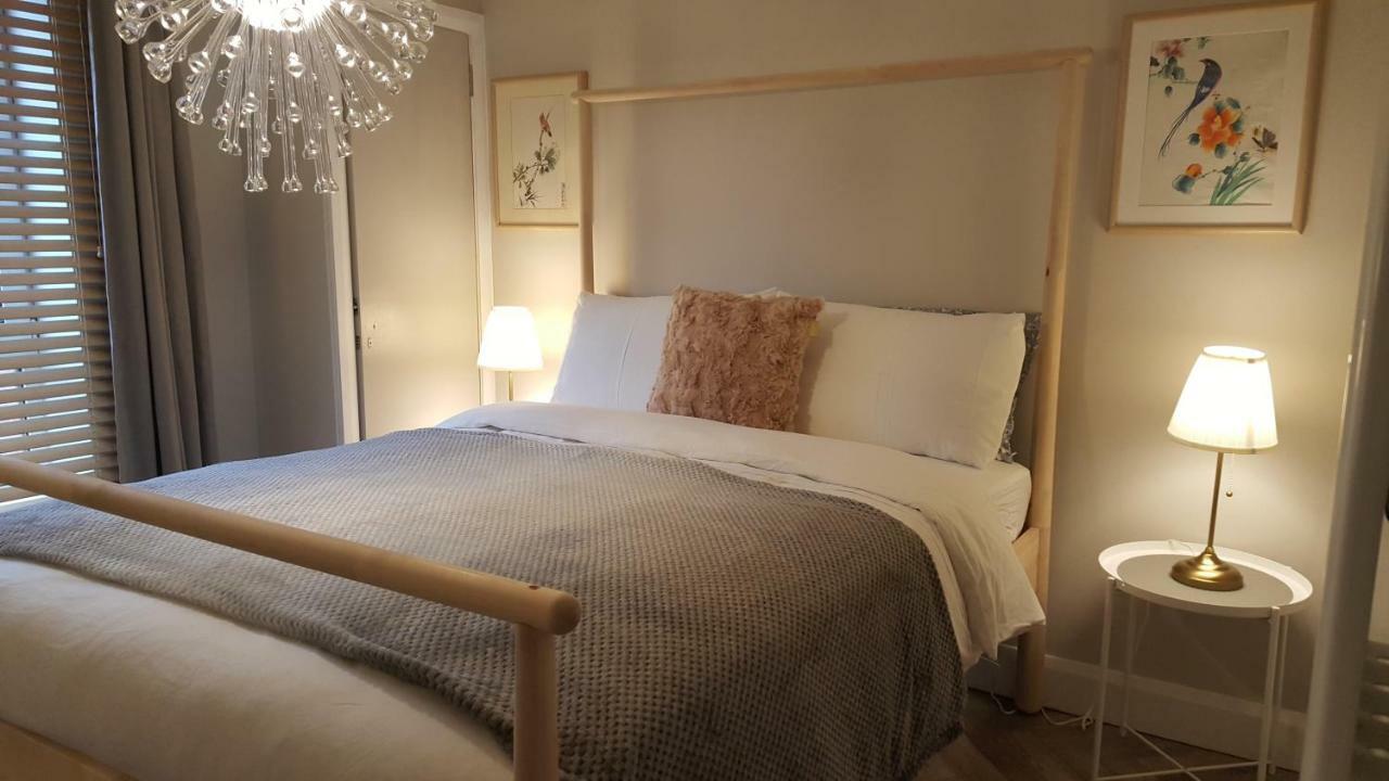 Queens Quarter Holiday Homes (Adults Only) بلفاست المظهر الخارجي الصورة