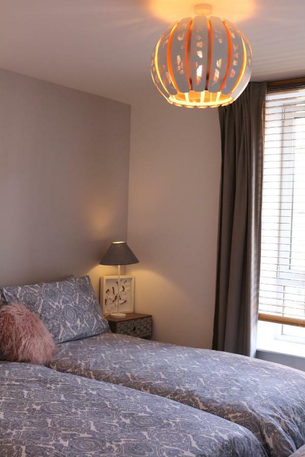 Queens Quarter Holiday Homes (Adults Only) بلفاست المظهر الخارجي الصورة