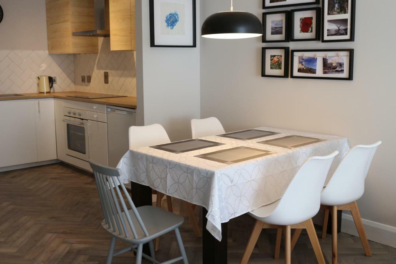Queens Quarter Holiday Homes (Adults Only) بلفاست المظهر الخارجي الصورة